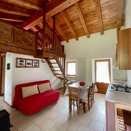 Abri Vigneroisa Appartamento Miserin Champorcher Esterno foto
